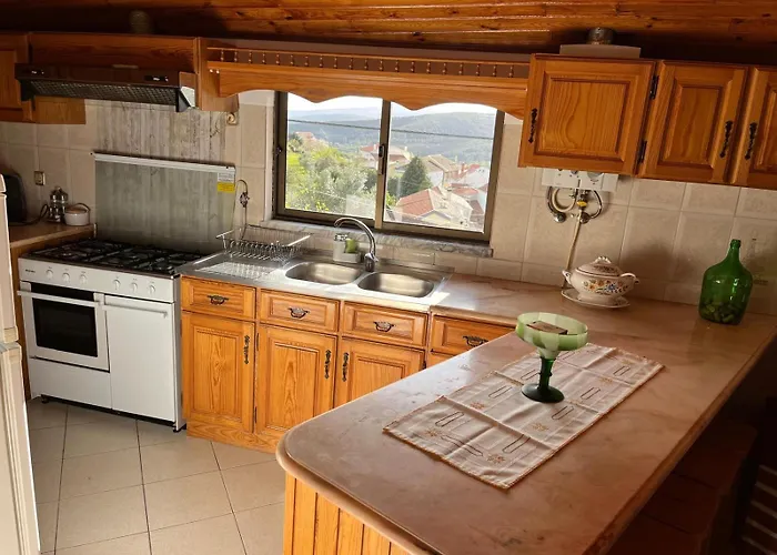 Casa Do Castelo- Serra Da Estrela * コビリャン